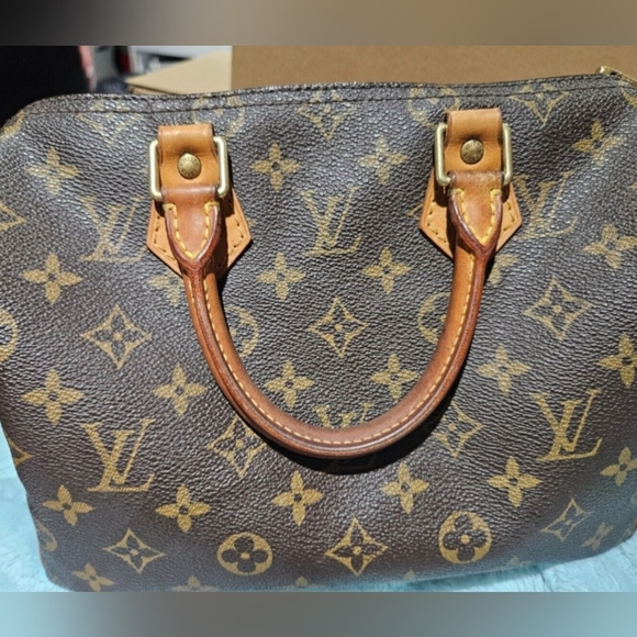 Louie vuitton bag - Picture 1 of 6